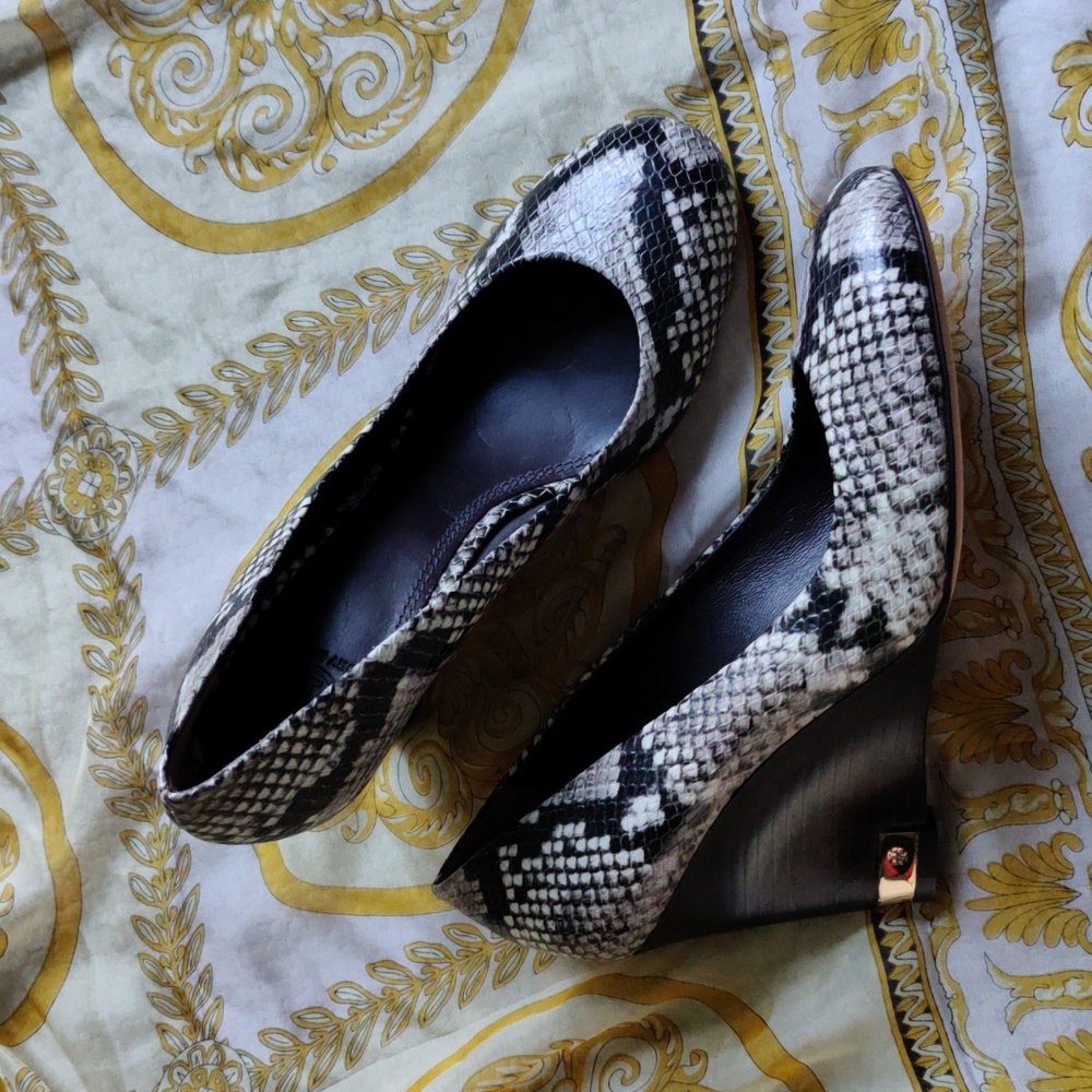 Tory Burch Black and White Snakeskin Wedges